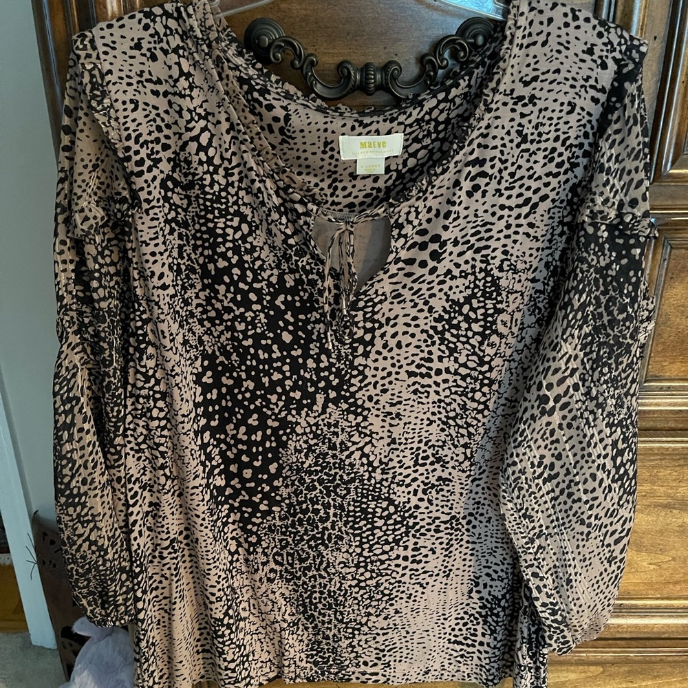 Maeve Leopard Print Blouse in Black and Tan